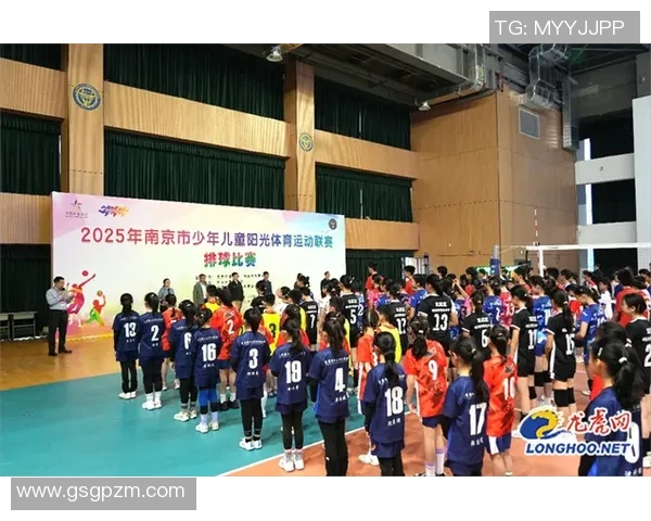 南京排球队实力强劲荣登全国第八名展现出色竞技水平与团队合作精神