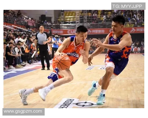 对话黄伟:回顾篮球生涯的辉煌与挑战与成长之路